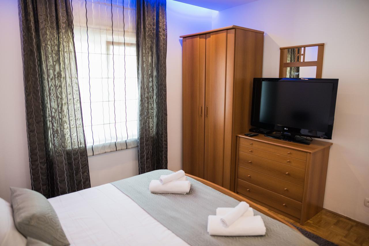 Lct Blue Lions Apartments Podstrana Kültér fotó