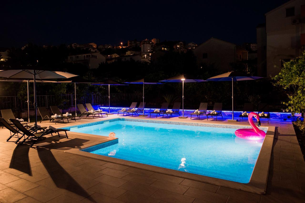 Lct Blue Lions Apartments Podstrana Kültér fotó